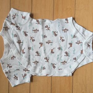 🍍5 for $20 • NWOT • Disney • Tigger White Onesie